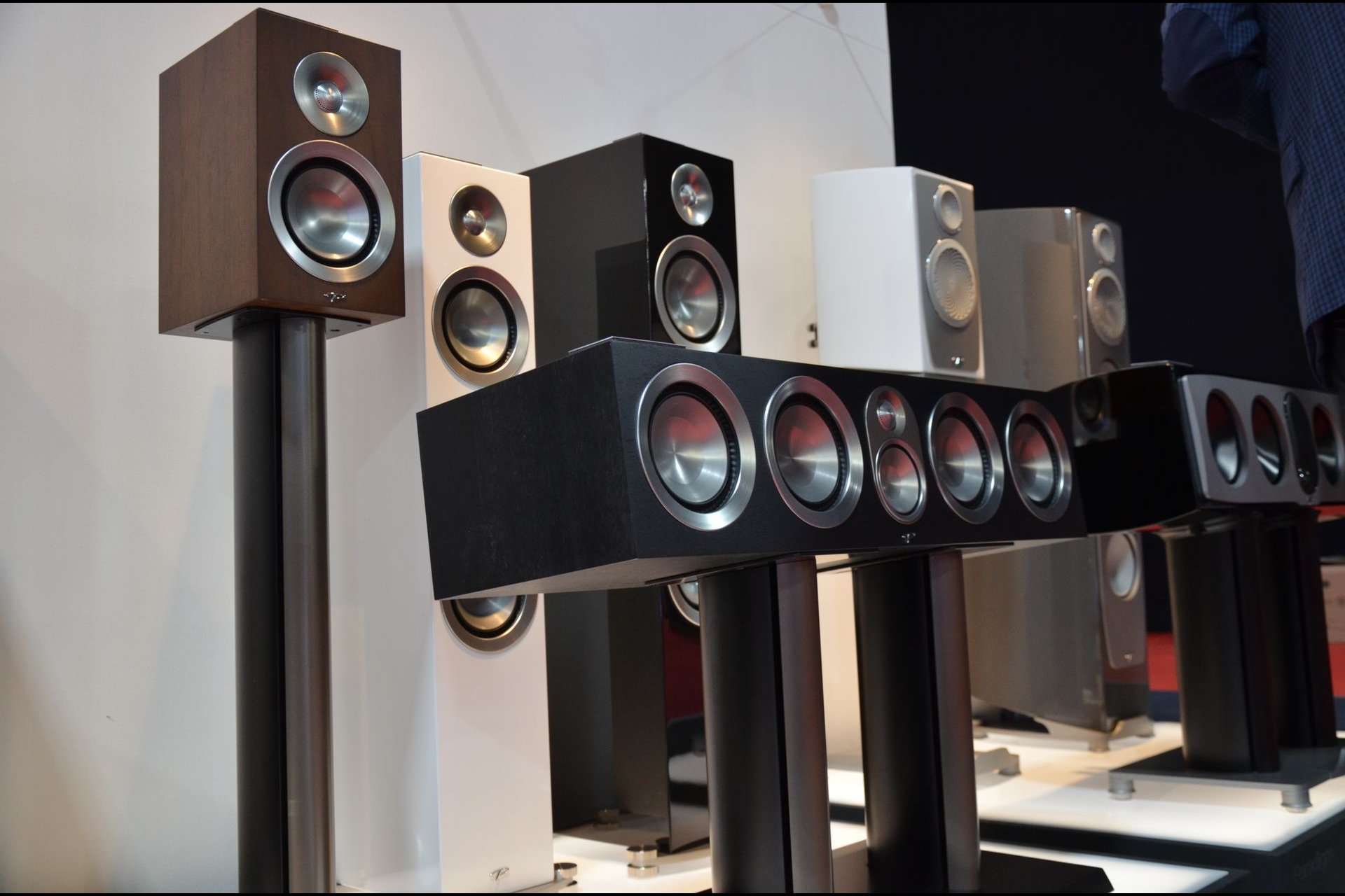 Paradigm Surround Sets